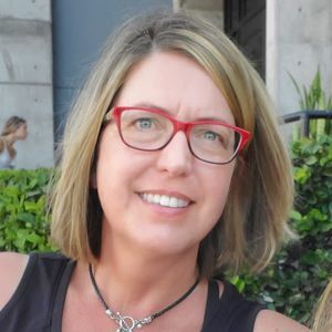 Meet your Posher, Melissa